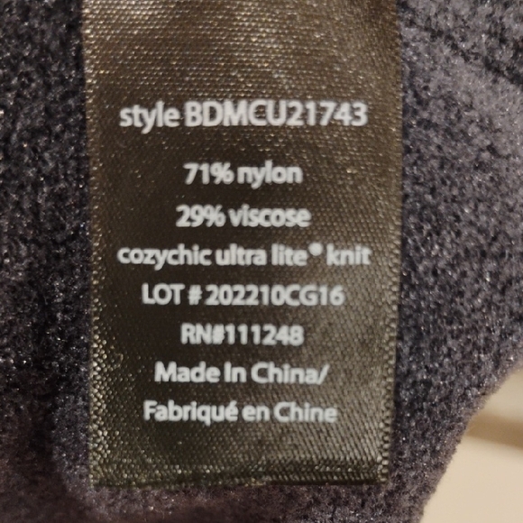 Barefoot Dreams CozyChic Ultra Lite Navy V-Neck Sweater Size XXL - Picture 9 of 9